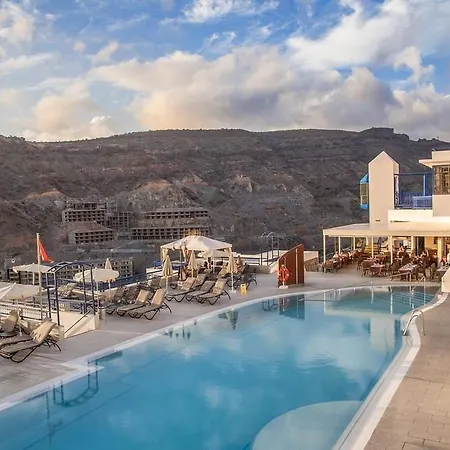 Club Cala Blanca 4* Taurito