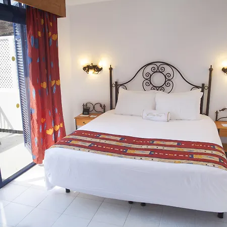 Club Cala Blanca Apart-hotel