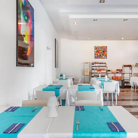 Apart-hotel Club Cala Blanca