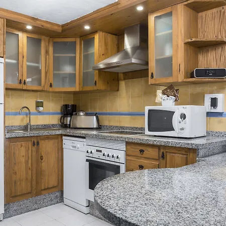 Club Cala Blanca 4* Taurito