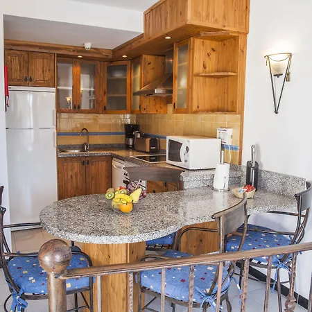 Aparthotel Club Cala Blanca