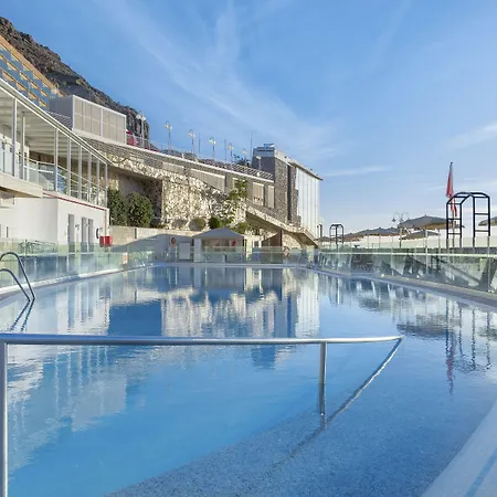 Club Cala Blanca Aparthotel