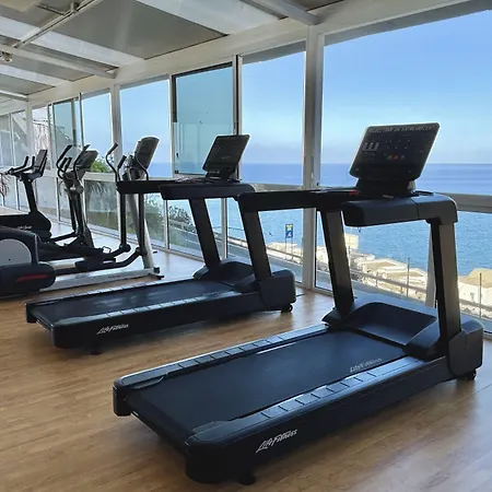 מלון דירות Club Cala Blanca 4*