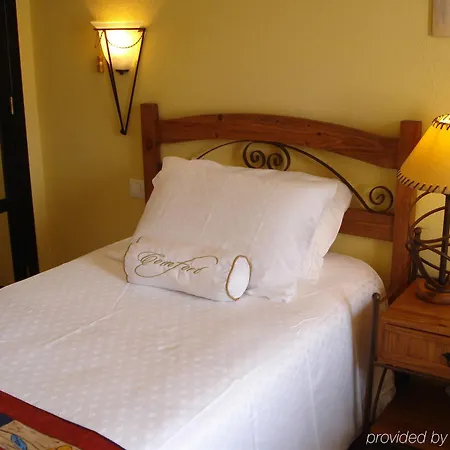 Club Cala Blanca Apart-hotel 3*