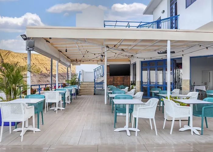 Aparthotel Club Cala Blanca