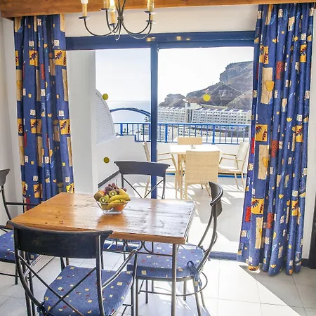 Club Cala Blanca 4*